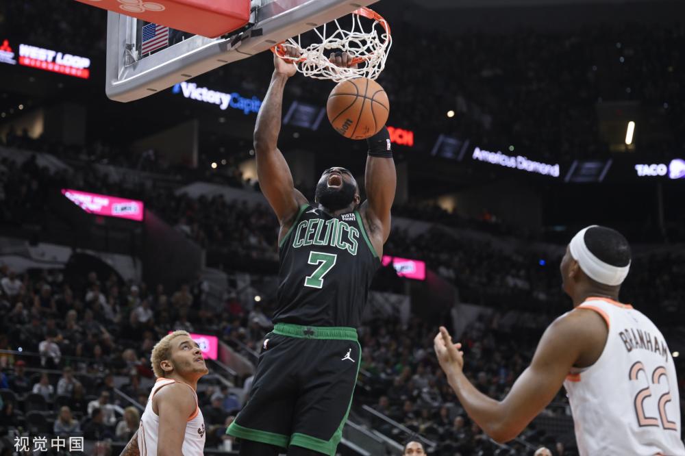 造成巨大威 造成巨大威